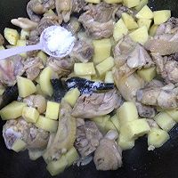 獨家∣土豆燜雞肉的做法 步骤6