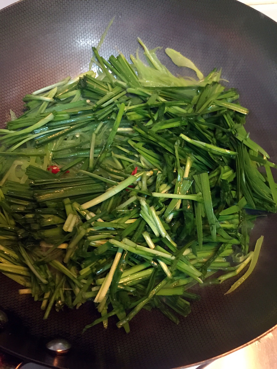 萵筍絲炒韭菜的做法 步骤8