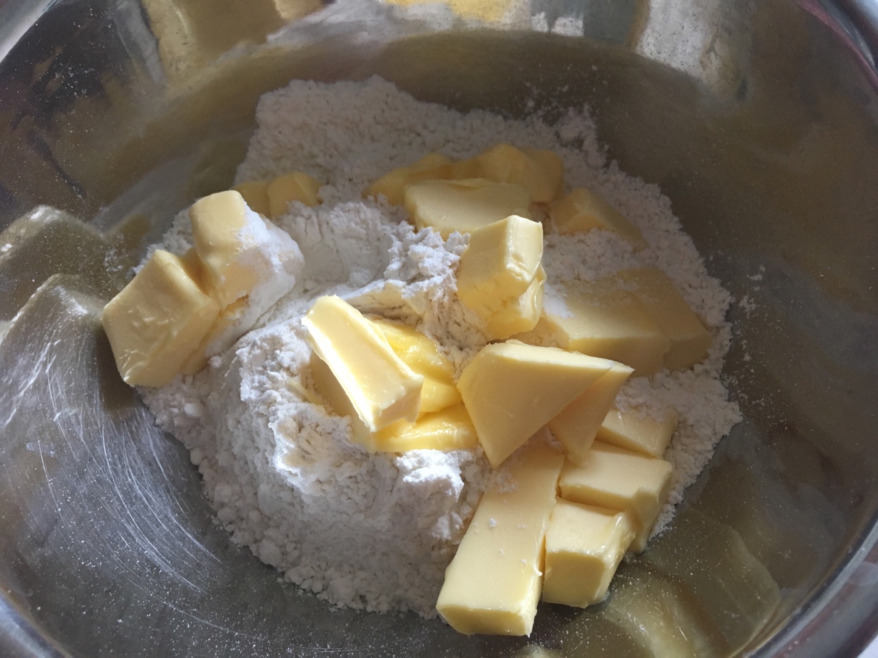 蛋黃酥——奶香濃郁芋泥餡（無豬油版）實踐中總結出的詳細制作流程的做法 步骤7