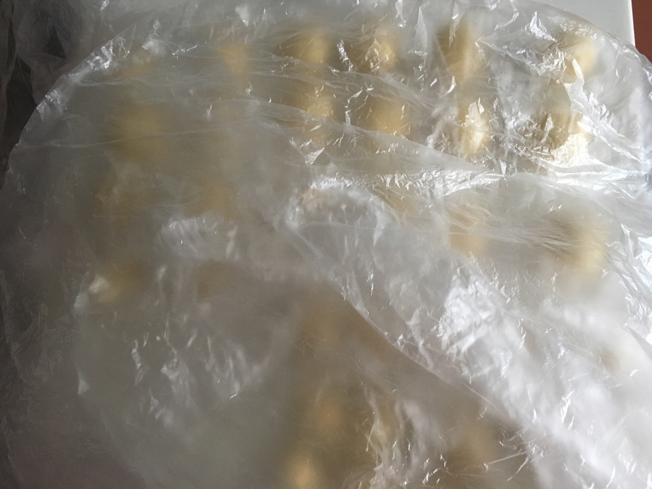 蛋黃酥——奶香濃郁芋泥餡（無豬油版）實踐中總結出的詳細制作流程的做法 步骤18