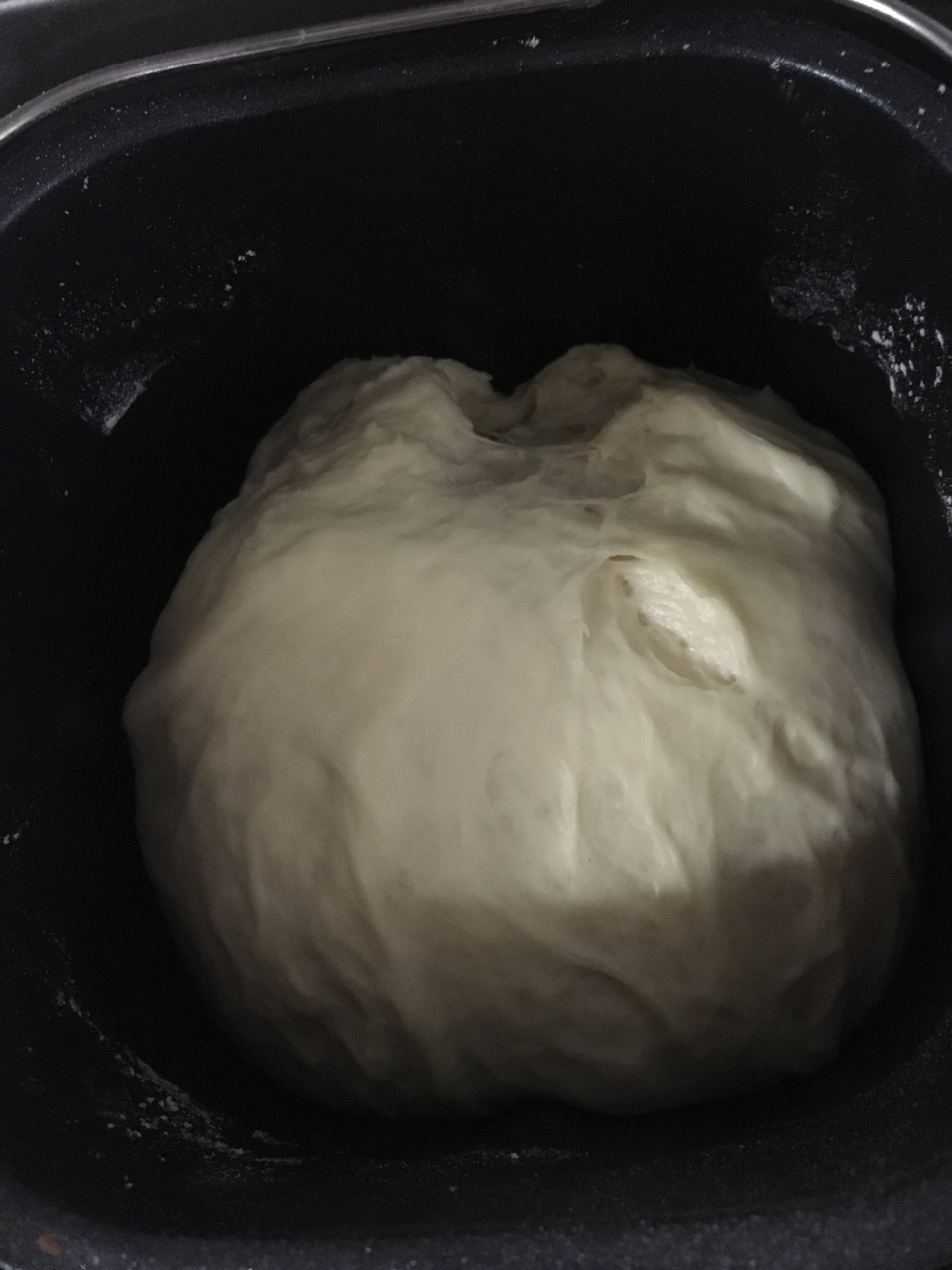 美的面包機拉絲面包（最普通的工具，最普通的材料，也可做出驚喜的吐司）的做法 步骤3