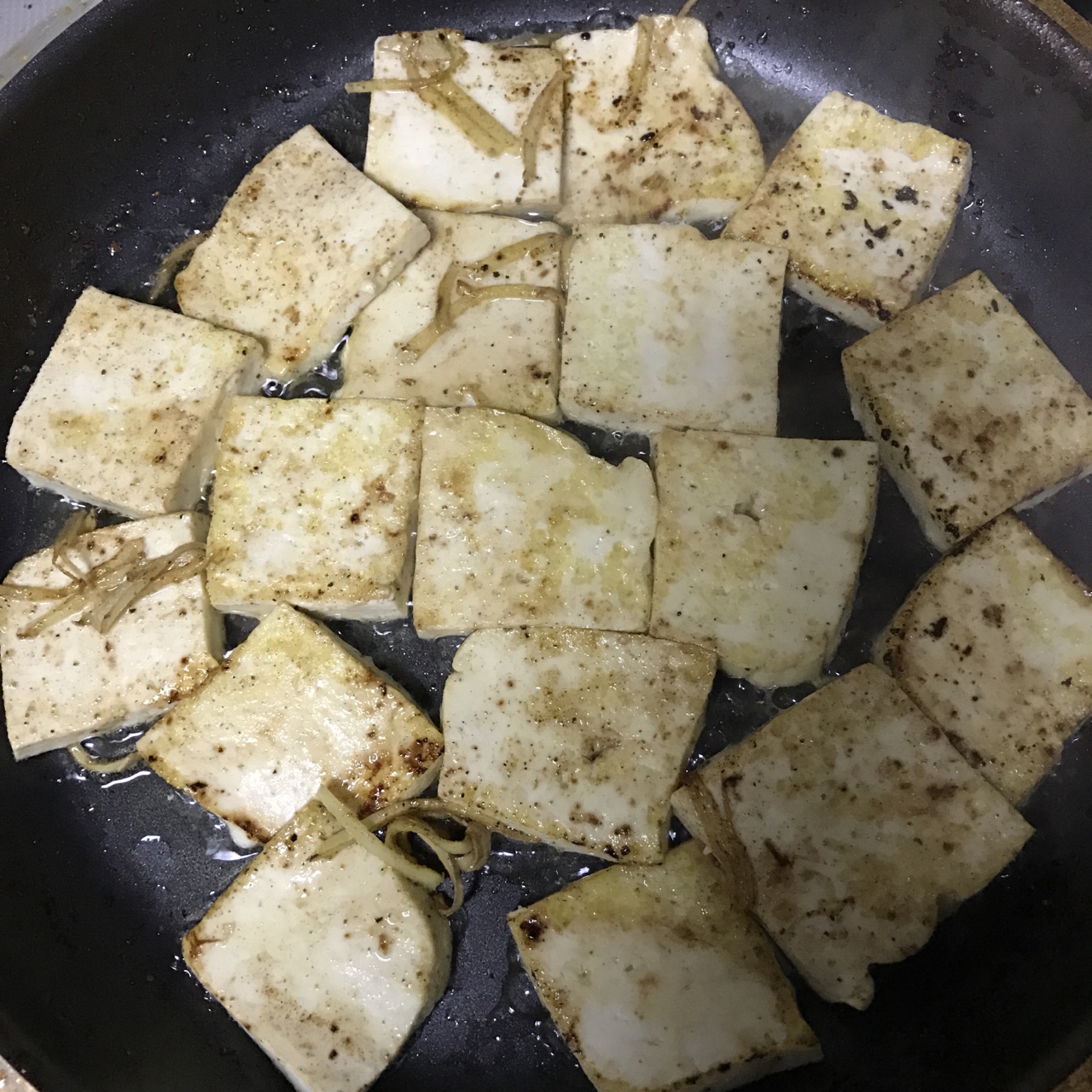 姜燒鐵板豆腐的做法 步骤3