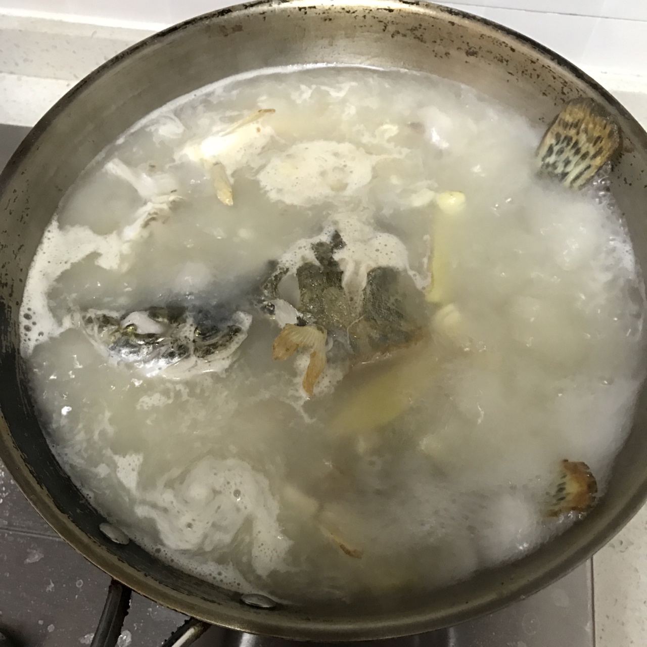 桂魚煮粉的做法 步骤3