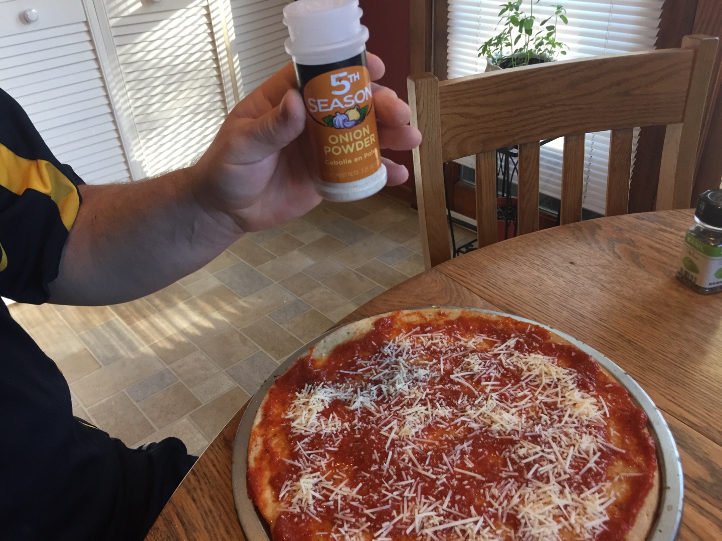 在美國做披薩美國人做披薩過程美味披薩的做法 步骤4