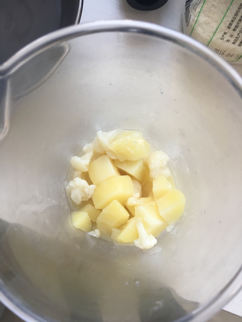 寶寶奶香土豆花菜濃湯6M+的做法 步骤9
