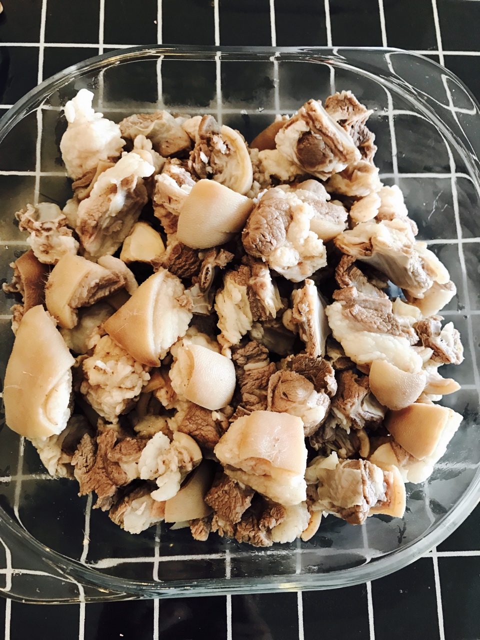 廣式竹蔗馬蹄燜羊肉的做法 步骤3