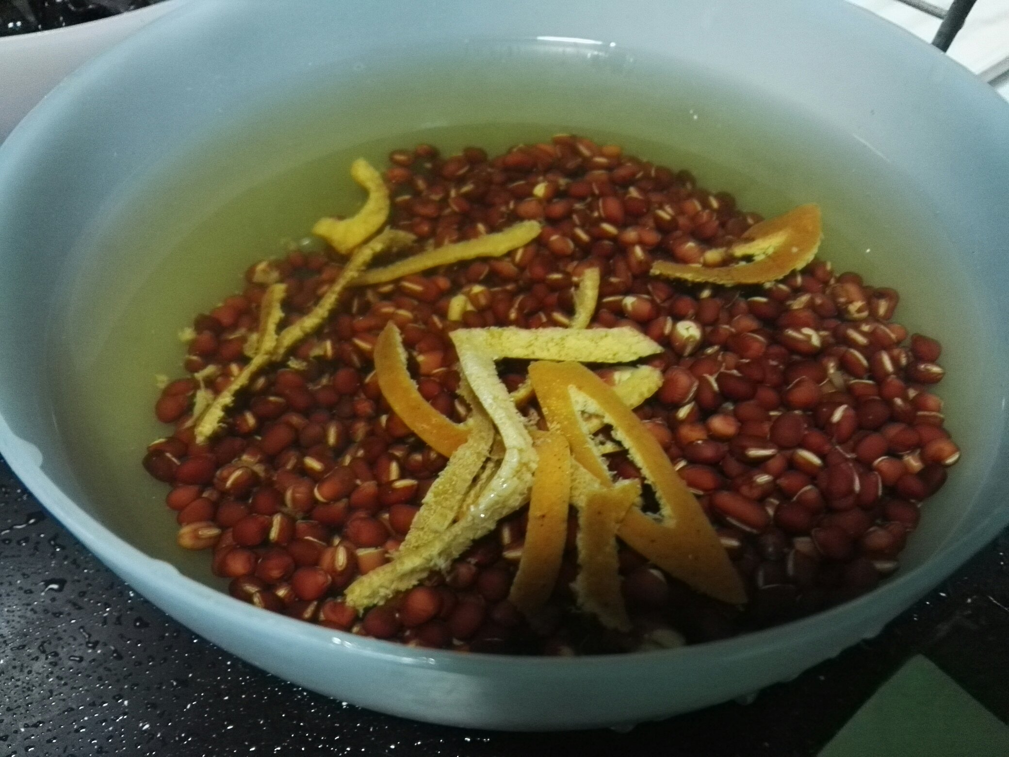 陳皮紅豆沙---暖心暖胃的做法 步骤1