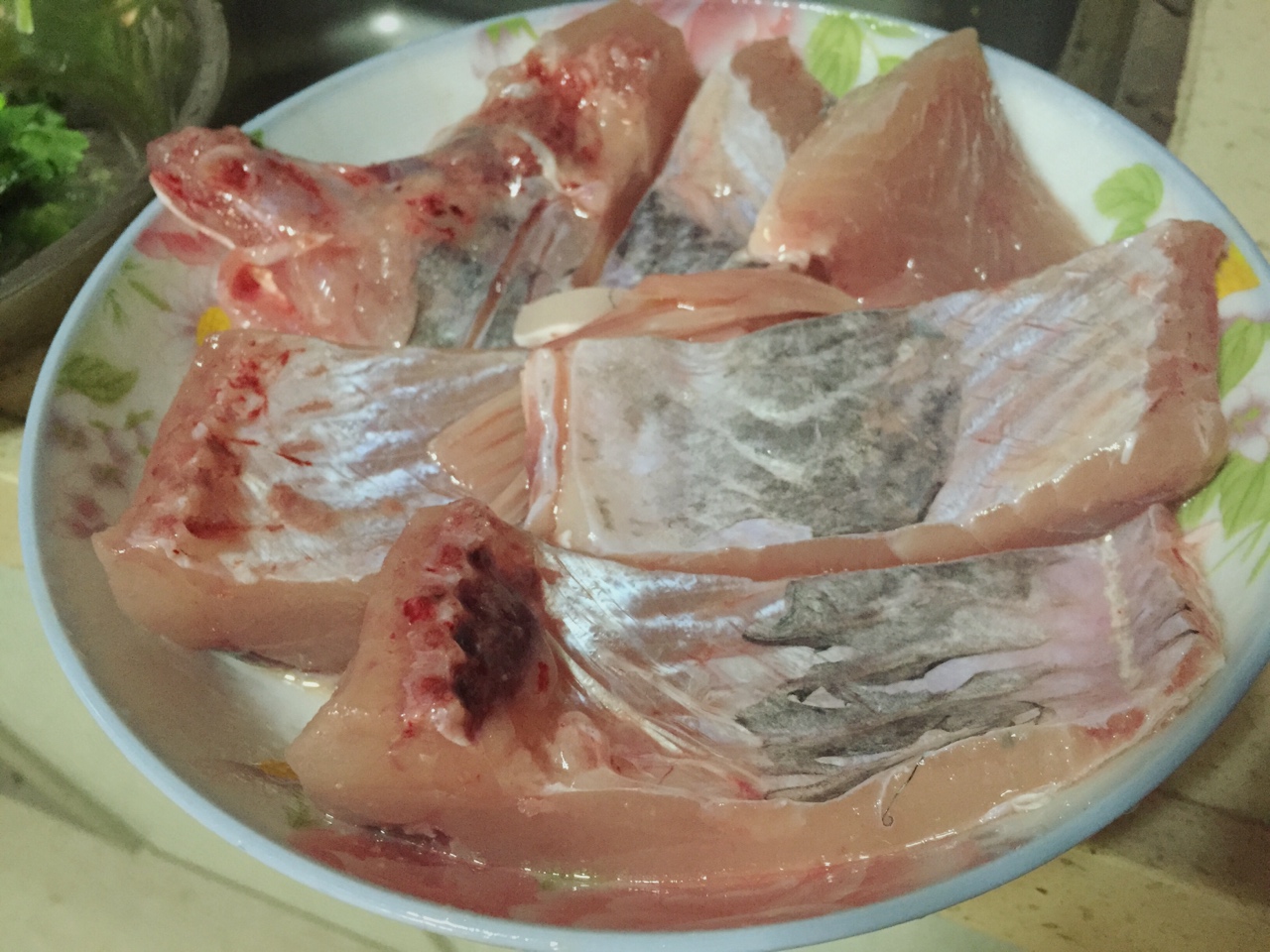 煎焗魚腩的做法 步骤1