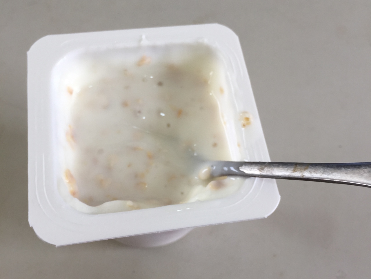 酸奶燕麥，簡易早餐的做法 步骤3