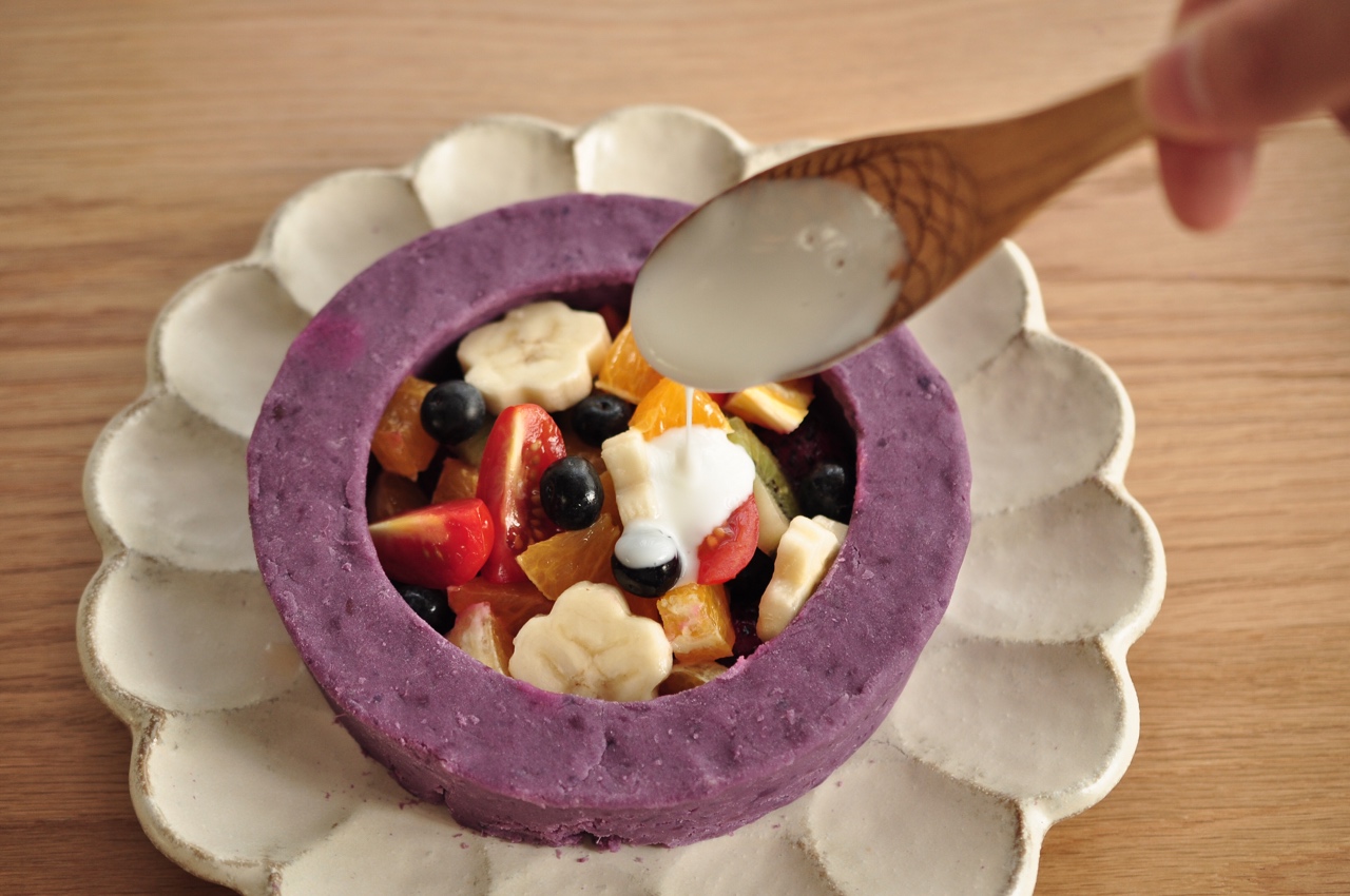 酸奶淋繽紛水果紫薯環的做法 步骤11