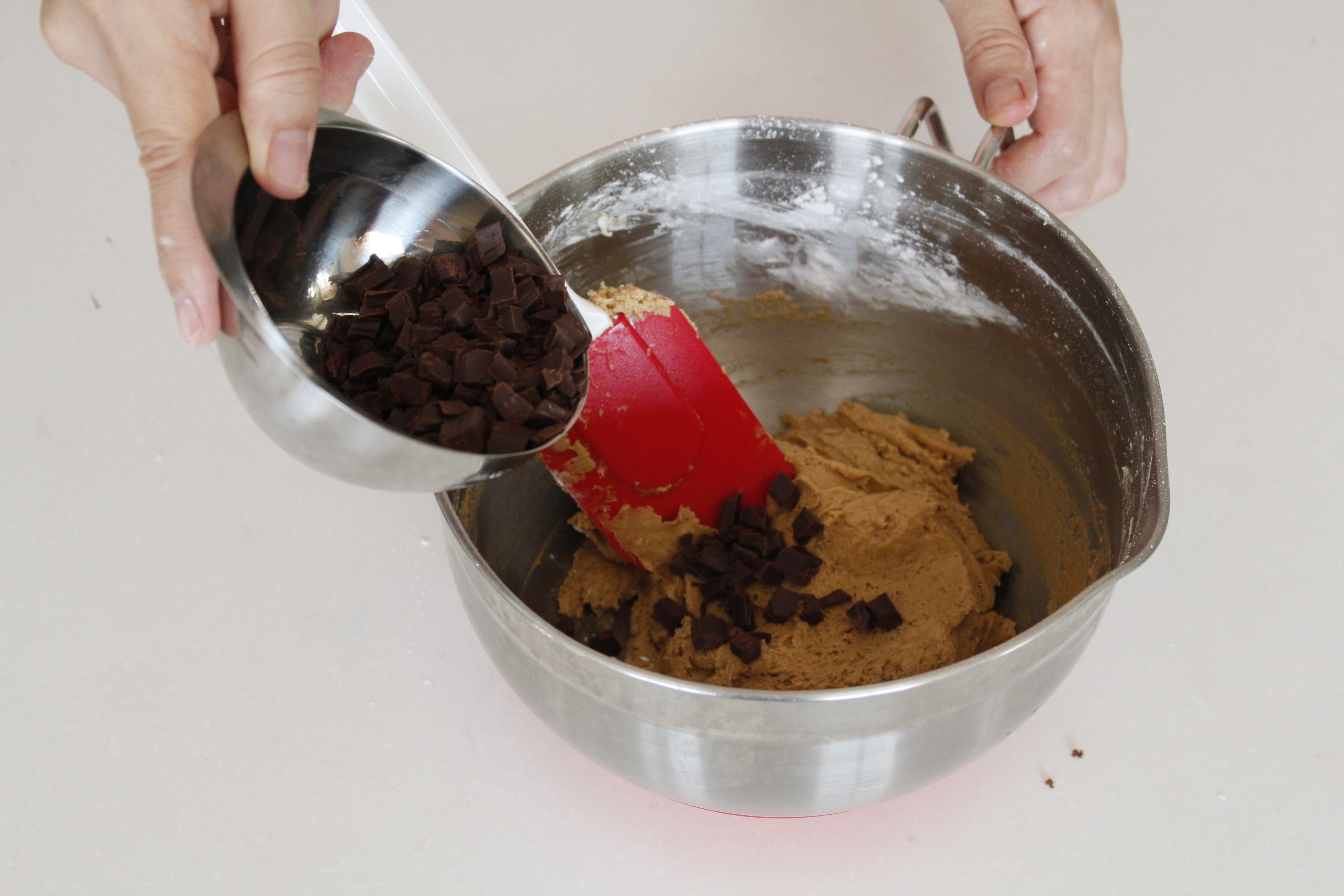 【上烘焙】巧克力軟曲奇的做法 步骤4