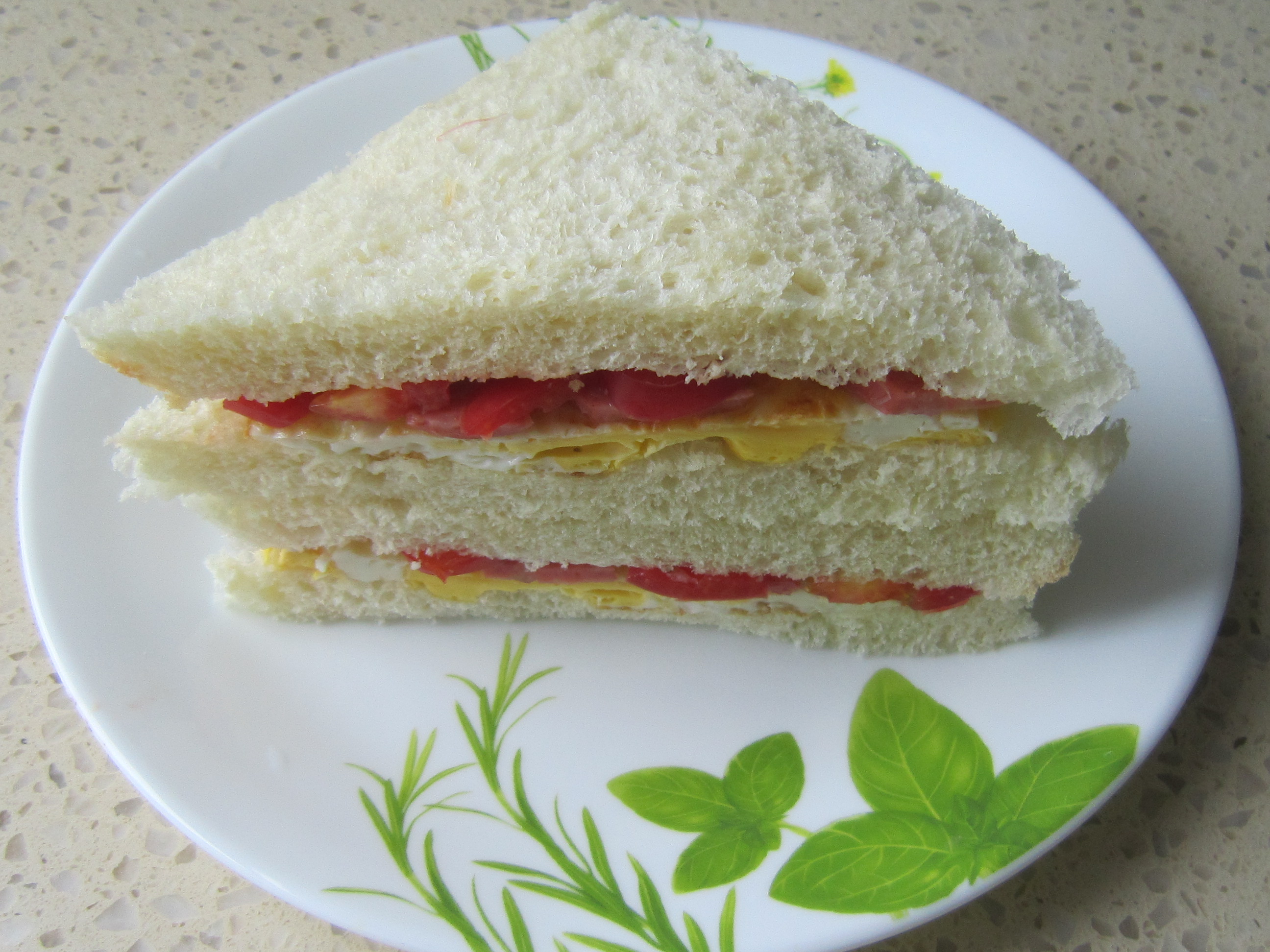 煎蛋香腸三明治的做法 步骤11