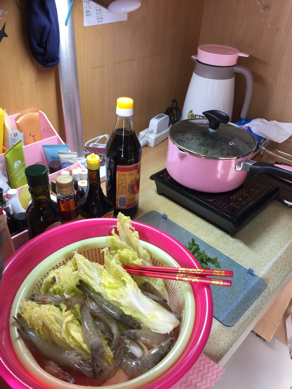 水煮娃娃菜and蝦的做法 步骤7