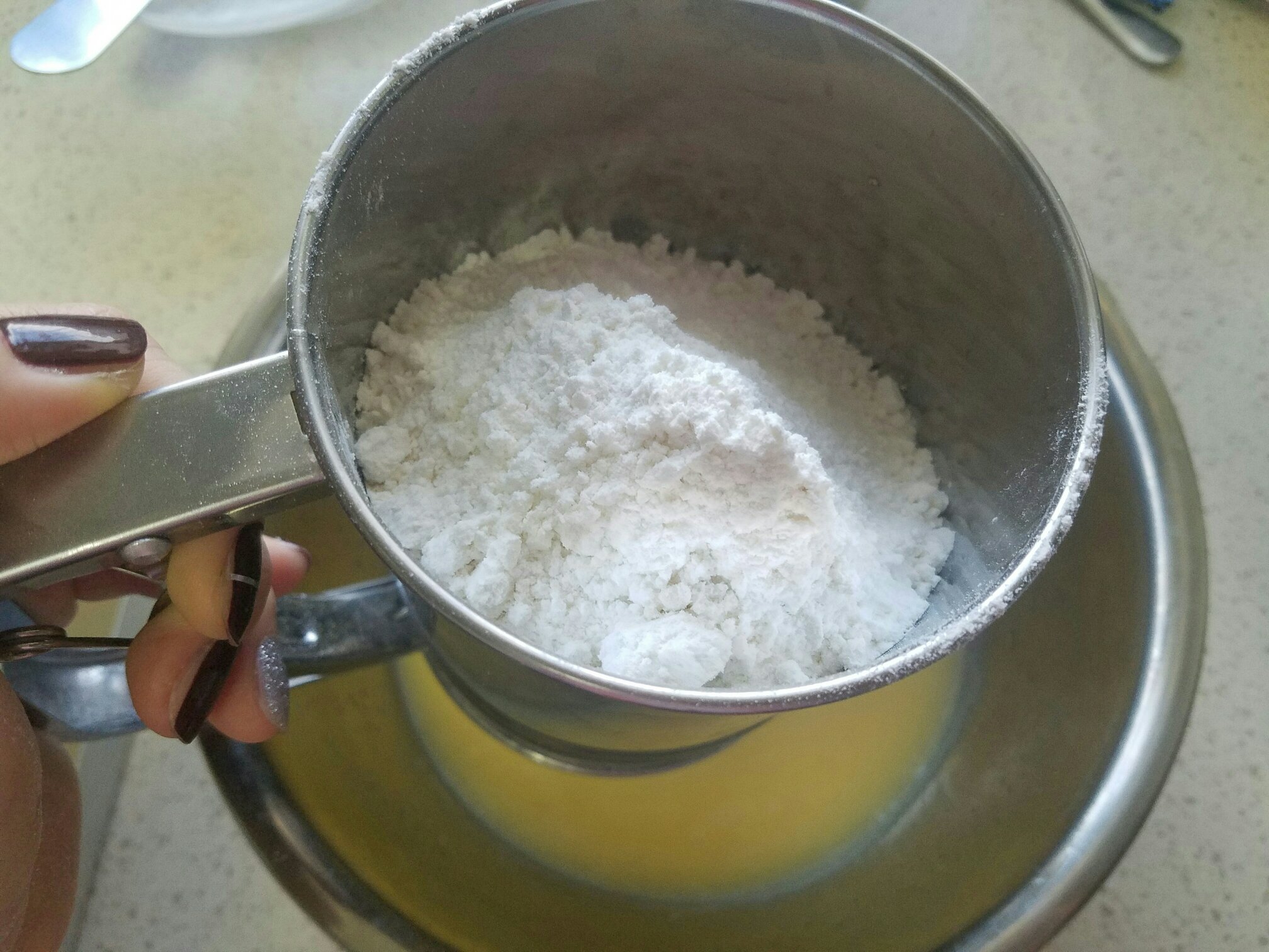 【低油低糖】葡萄干香草瑪芬蛋糕(玉米油版)的做法 步骤6