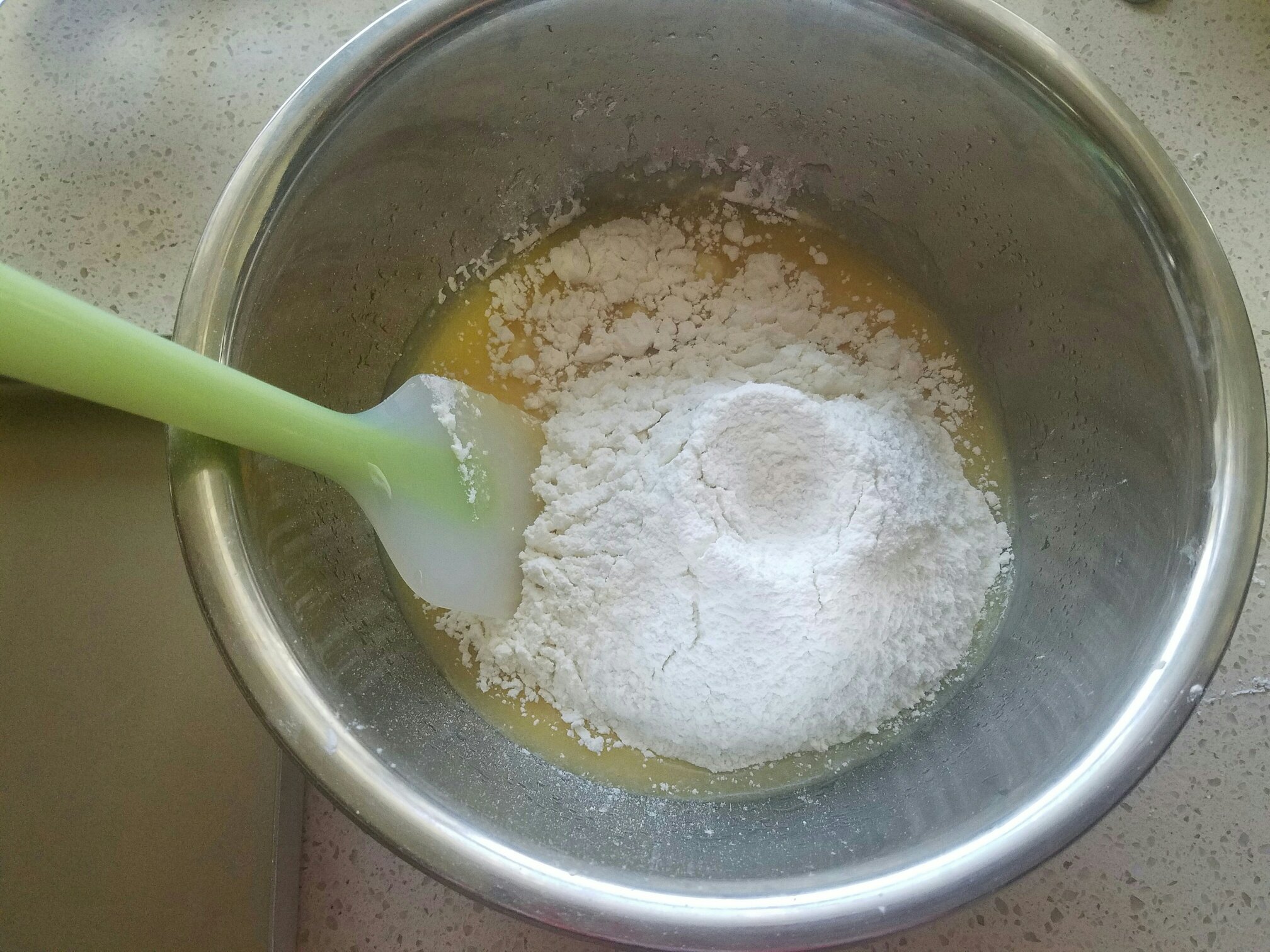 【低油低糖】葡萄干香草瑪芬蛋糕(玉米油版)的做法 步骤7