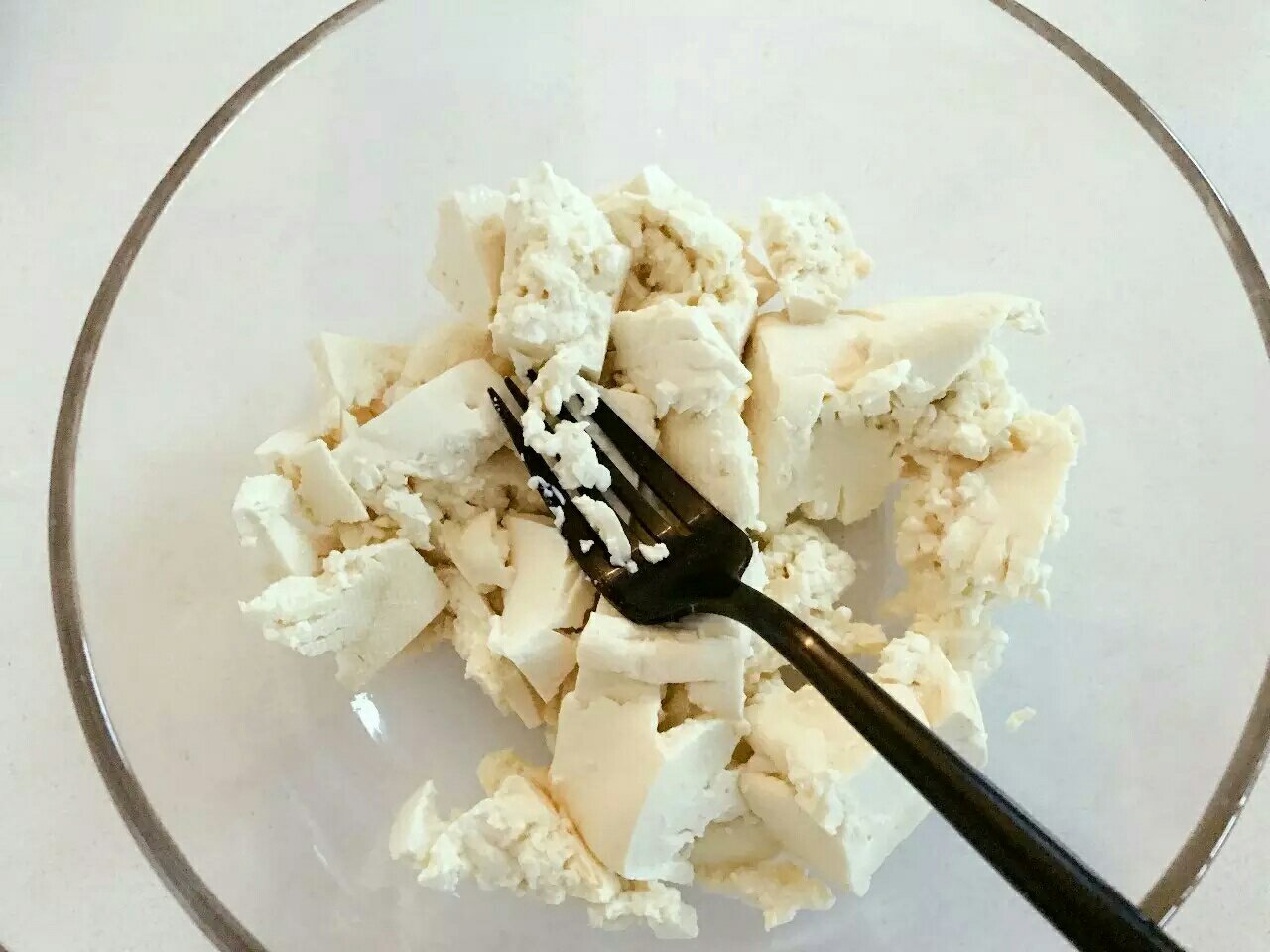 蝦皮粉蒸豆腐餅︰蝦皮粉的鮮味與豆香融為一體，高鈣高蛋白，鮮美又惹味！12M+的做法 步骤4