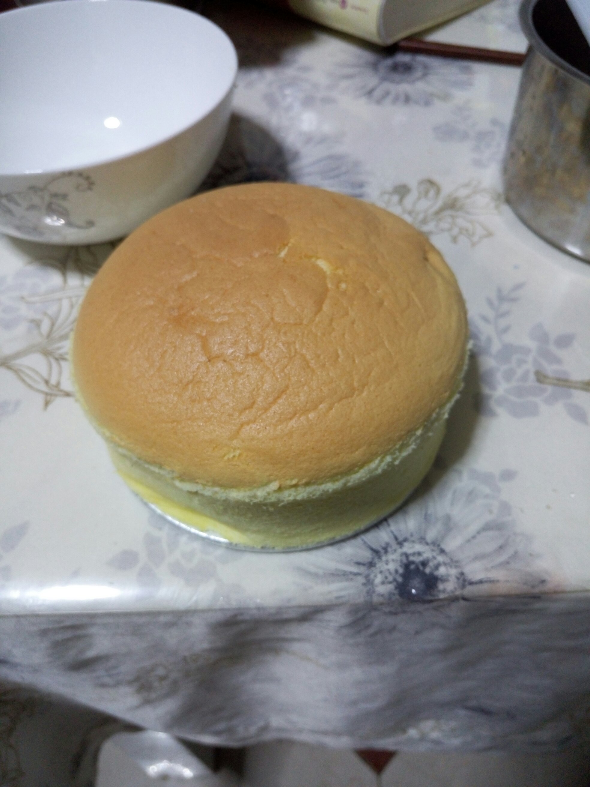 松軟嫩的奶油戚風蛋糕的做法 步骤10