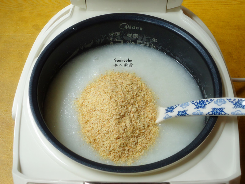 秋冬養顏，只需一碗麥胚粥的做法 步骤5
