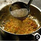 蔬菜培根湯（搭配烤牛肉）的做法 步骤5