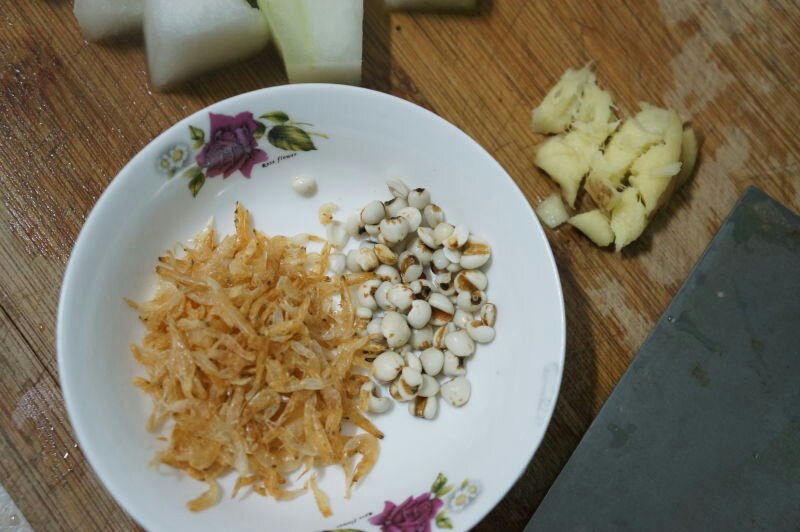 蝦皮冬瓜薏米湯的做法 步骤2