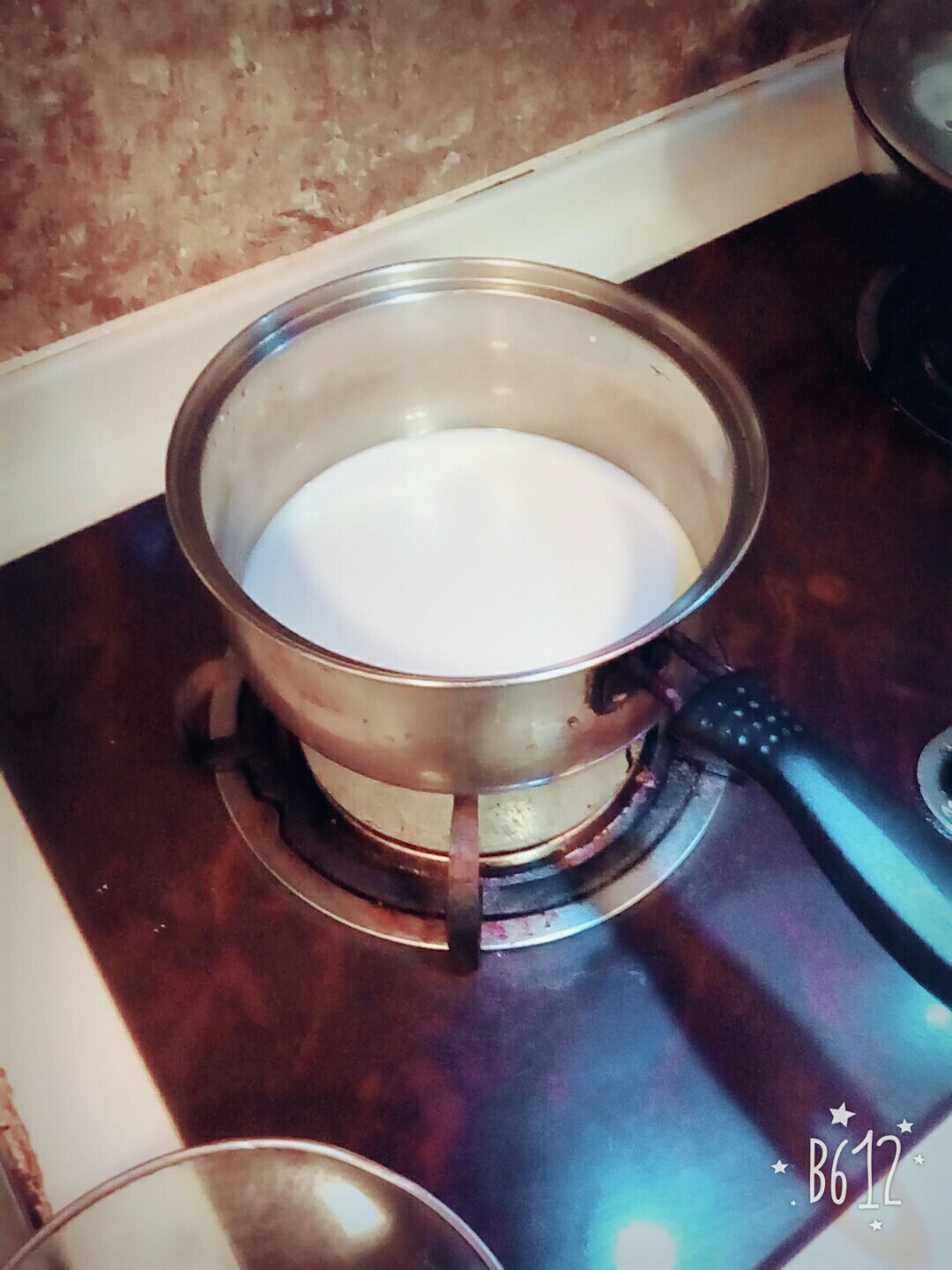 雪菊奶茶「熬煮版」的做法 步骤1