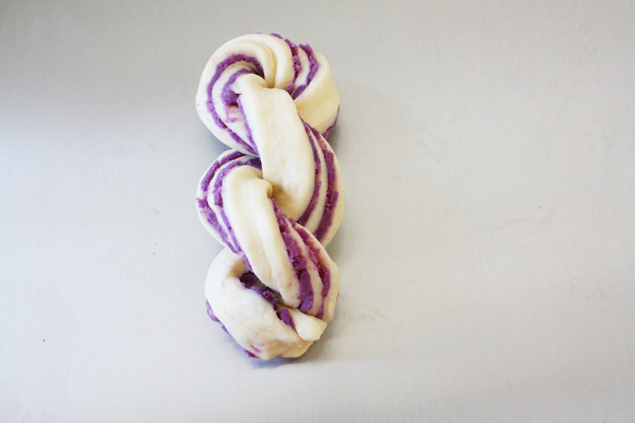 寶寶輔食︰奶香紫薯軟妹面包的做法 步骤11