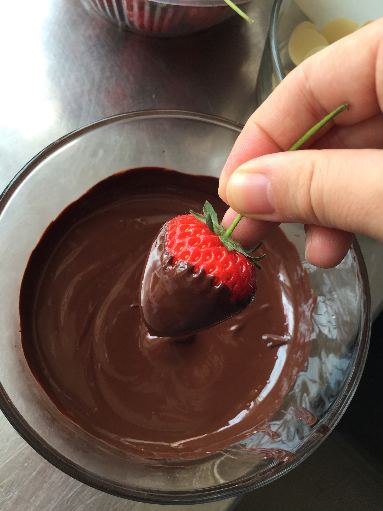 草莓巧克力裸蛋糕的做法 步骤5