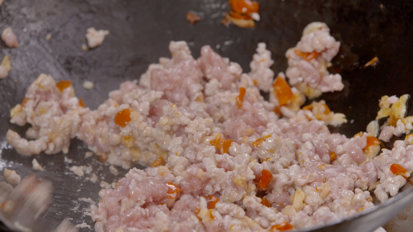 泰式炒碎肉∣美食台的做法 步骤3