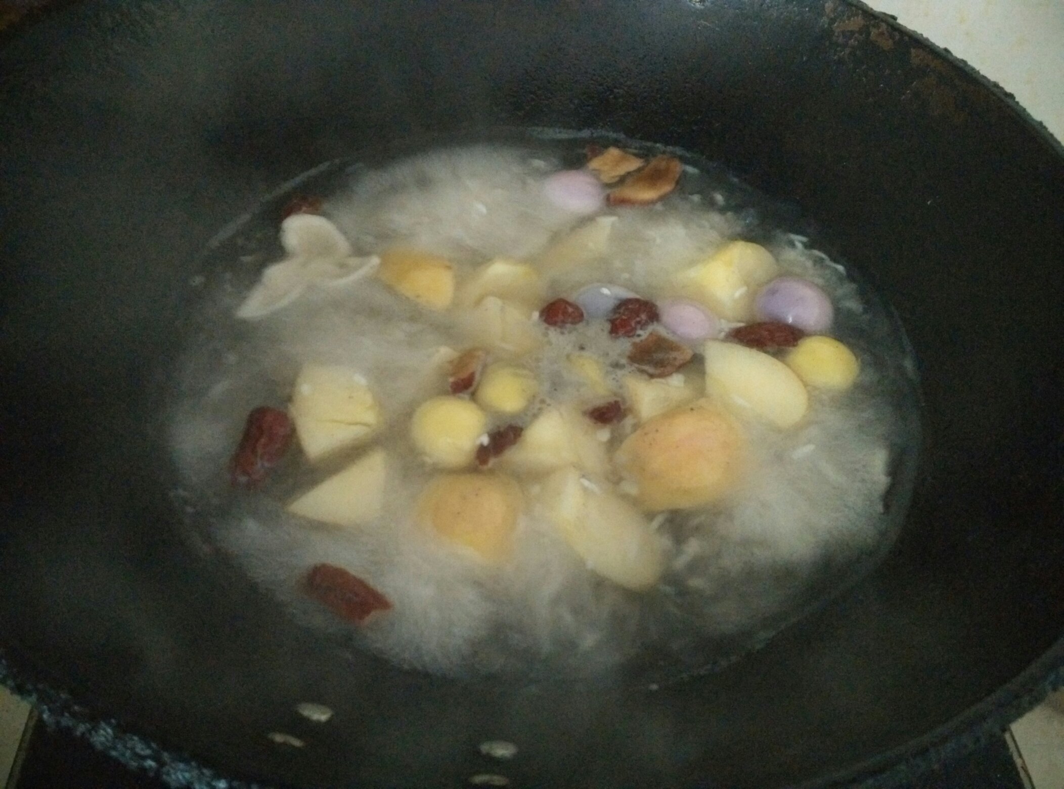 水果米酒小湯圓的做法 步骤2