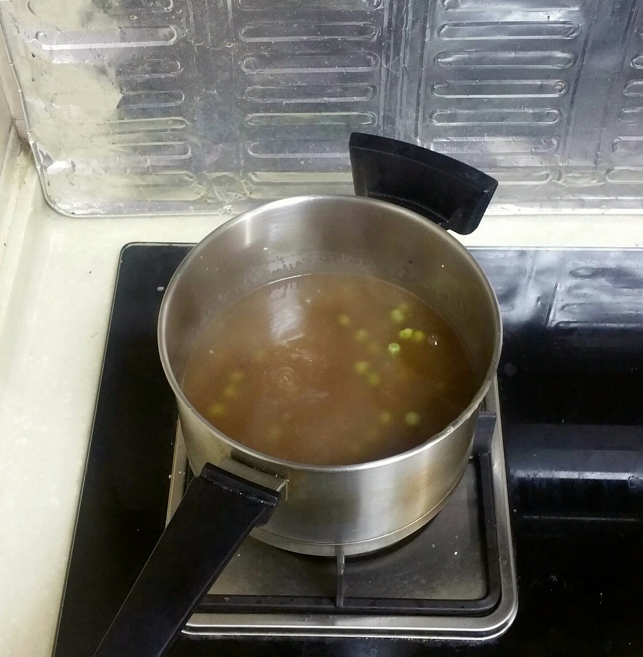 菌湯鍋巴粥的做法 步骤4