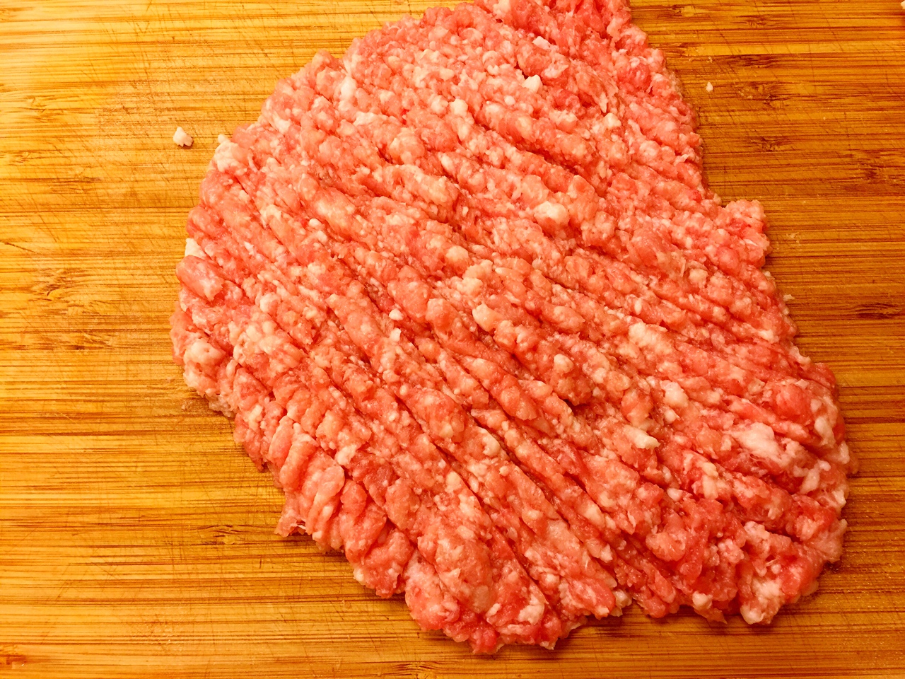米線肉醬的做法 步骤1