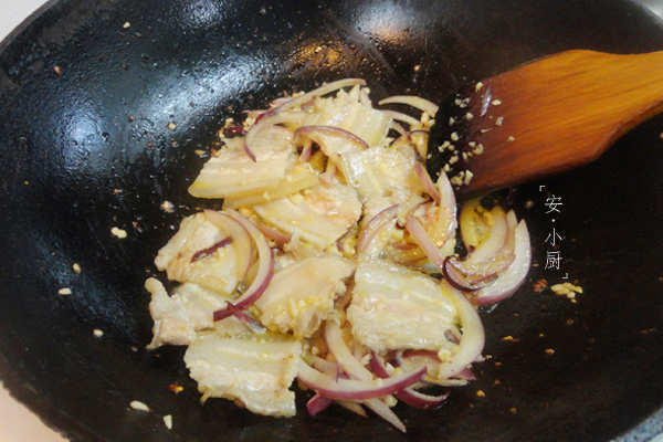 芝士泡菜火鍋(冬季暖鍋)的做法 步骤2