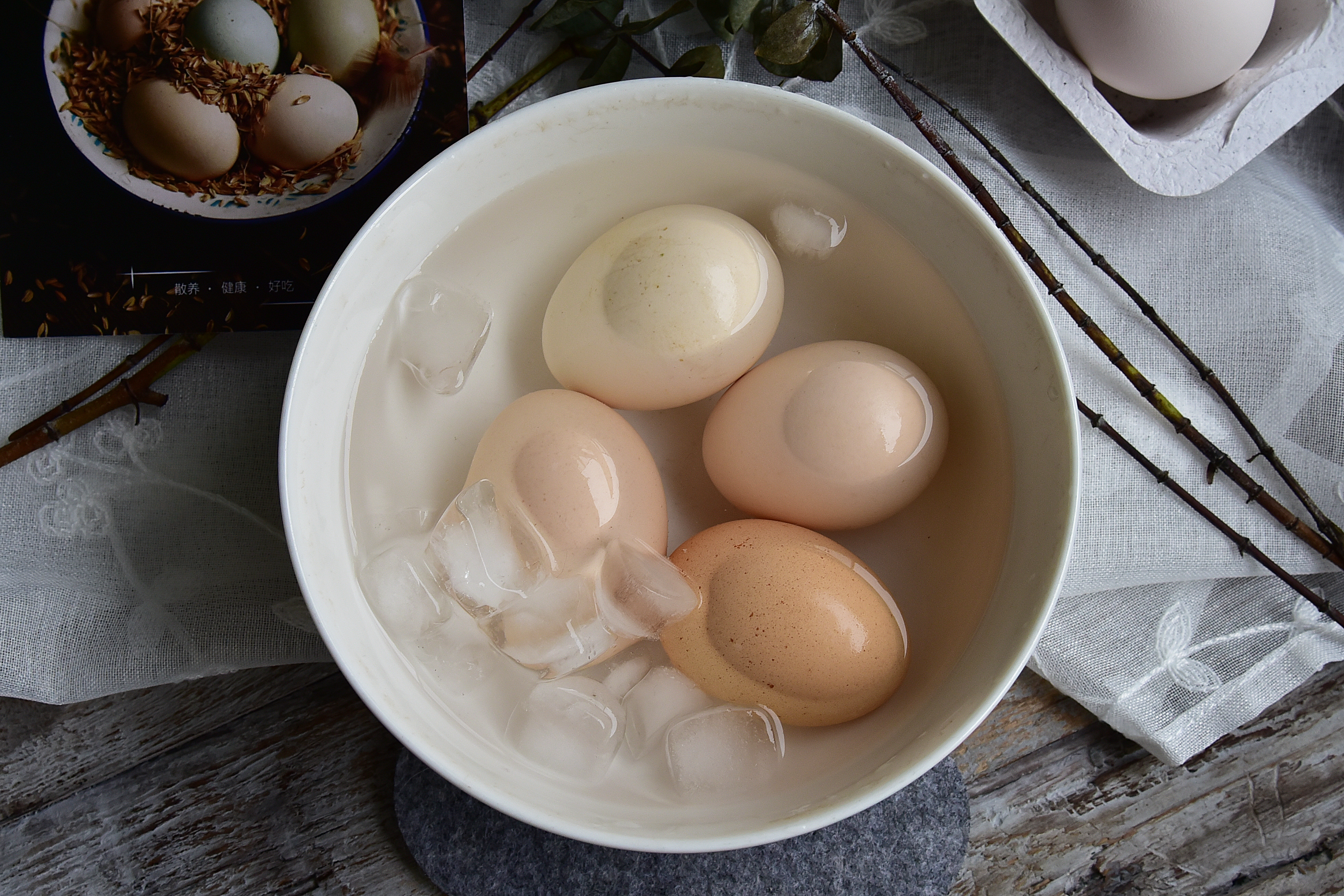 極簡日式醬油溏心蛋的做法 步骤3