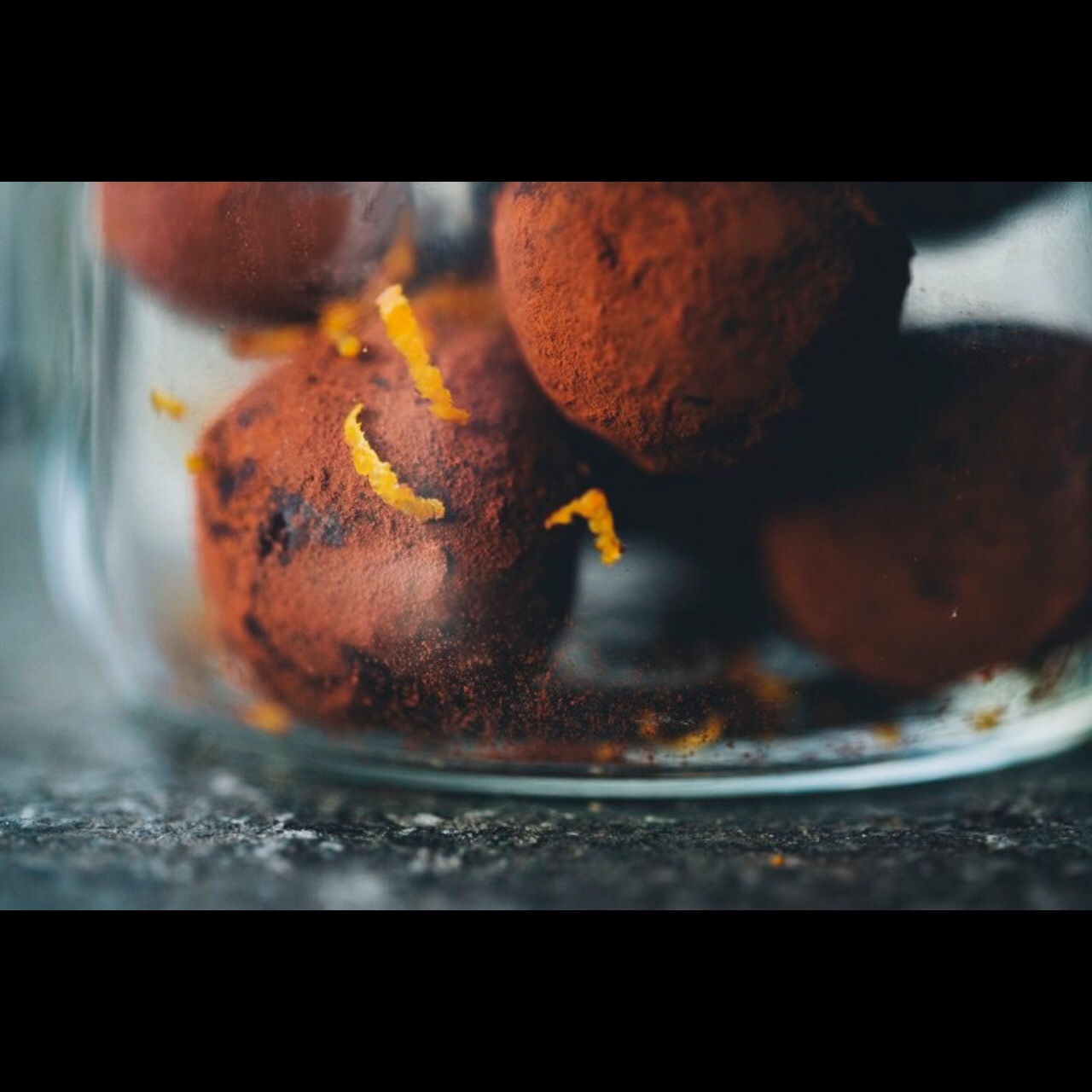 【GKS】低卡橙姜海鹽松露巧克力 Cacao Butter Truffles with Orange & Ginger的做法 步骤3