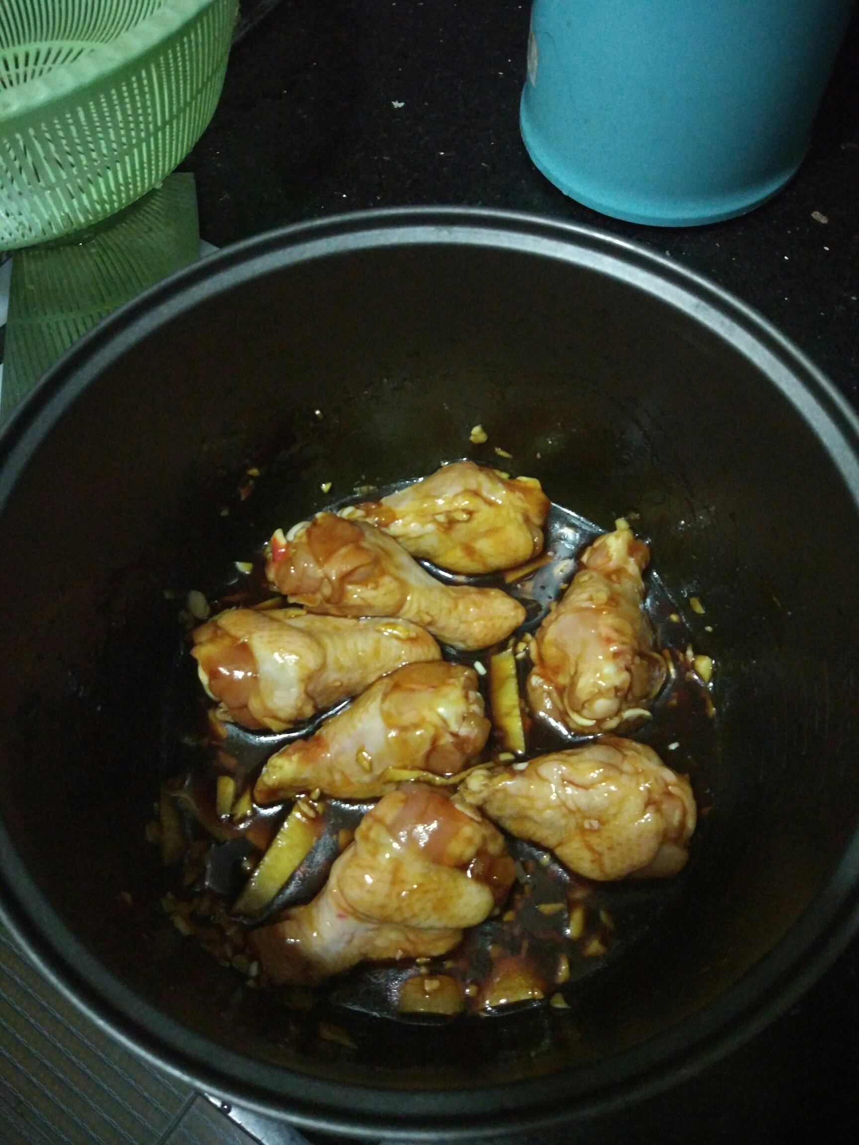 電飯鍋版蜜汁雞翅根的做法 步骤1