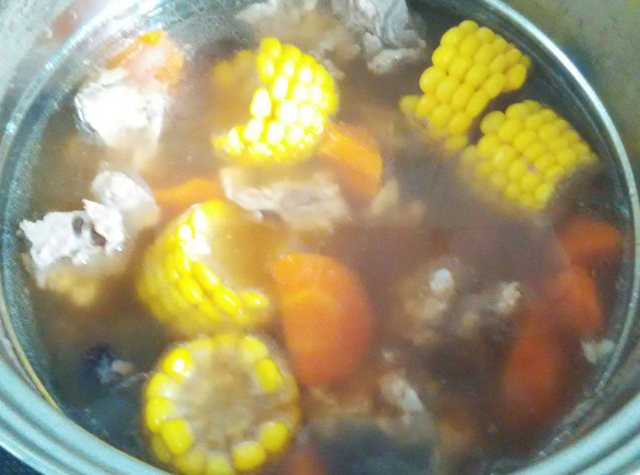 蘿卜玉米排骨湯的做法 步骤3