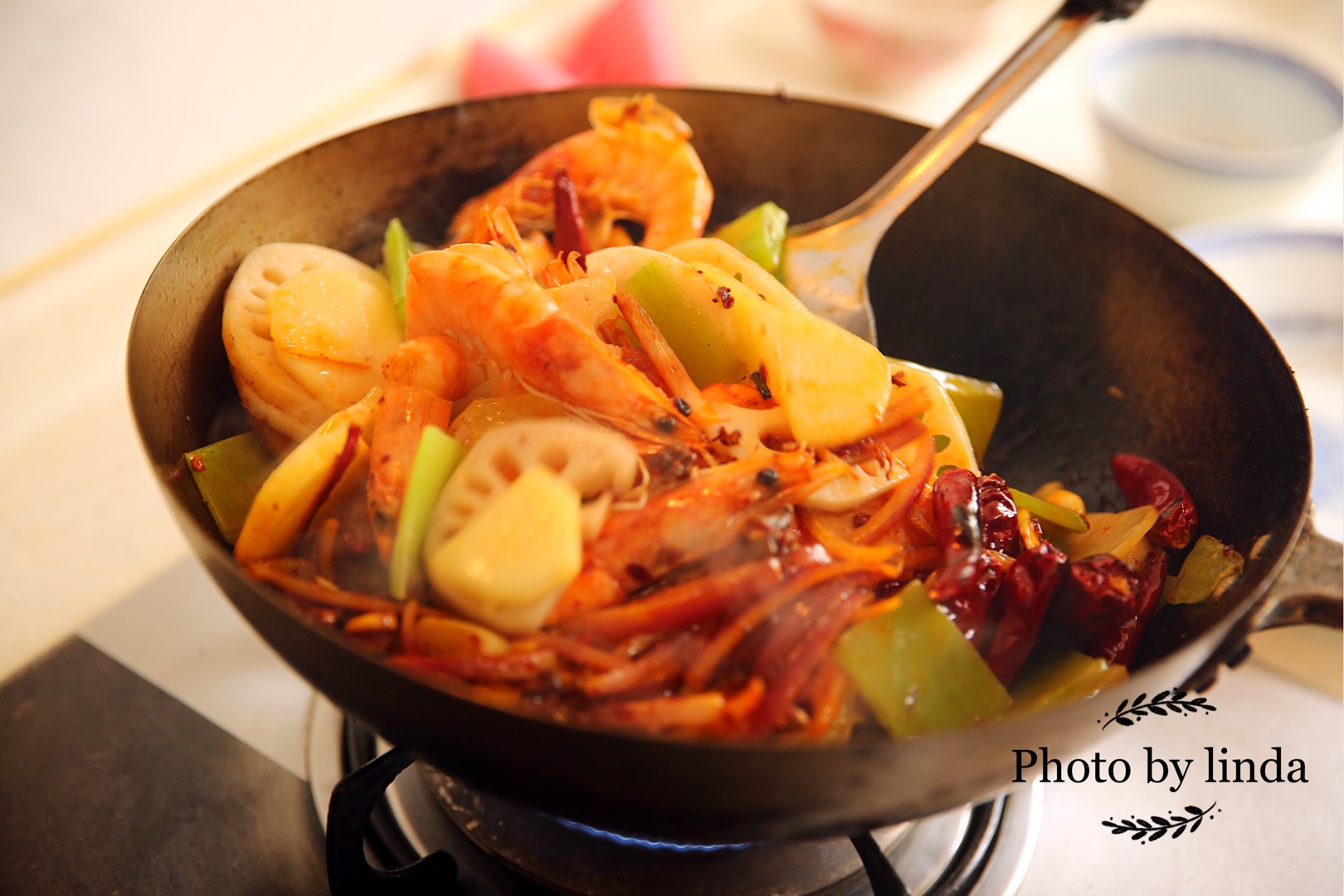 干鍋蝦，快手菜/鑄鐵鍋版的做法 步骤4