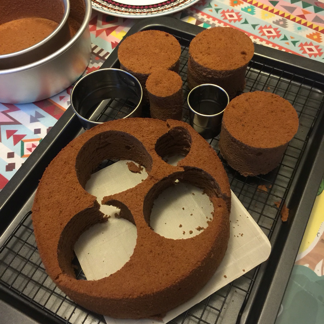 安安4歲生日立體熊蛋糕的做法 步骤8