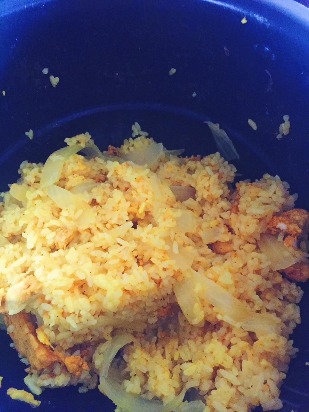 低卡洋蔥雞肉姜黃飯的做法 步骤2