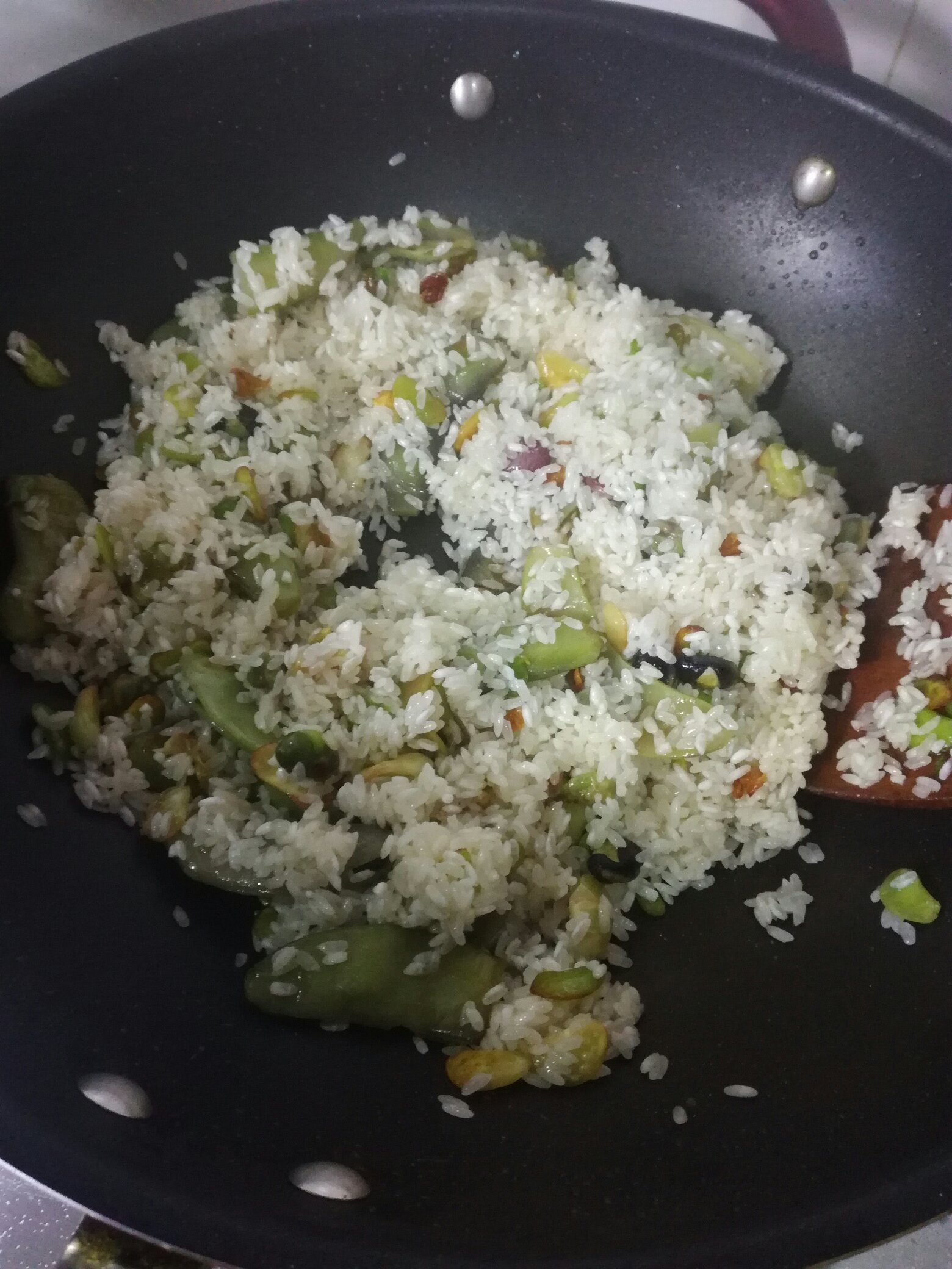 崇明傳統扁豆糊(燜)飯的做法 步骤3