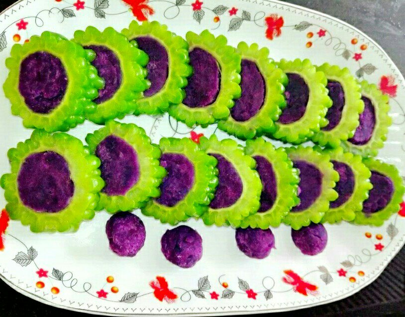 苦瓜紫薯餅的做法 步骤3