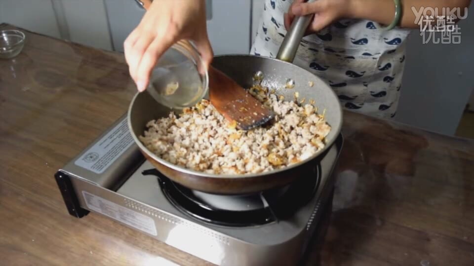 《糯米團子的廚房日記》台式肉燥飯的做法 步骤5