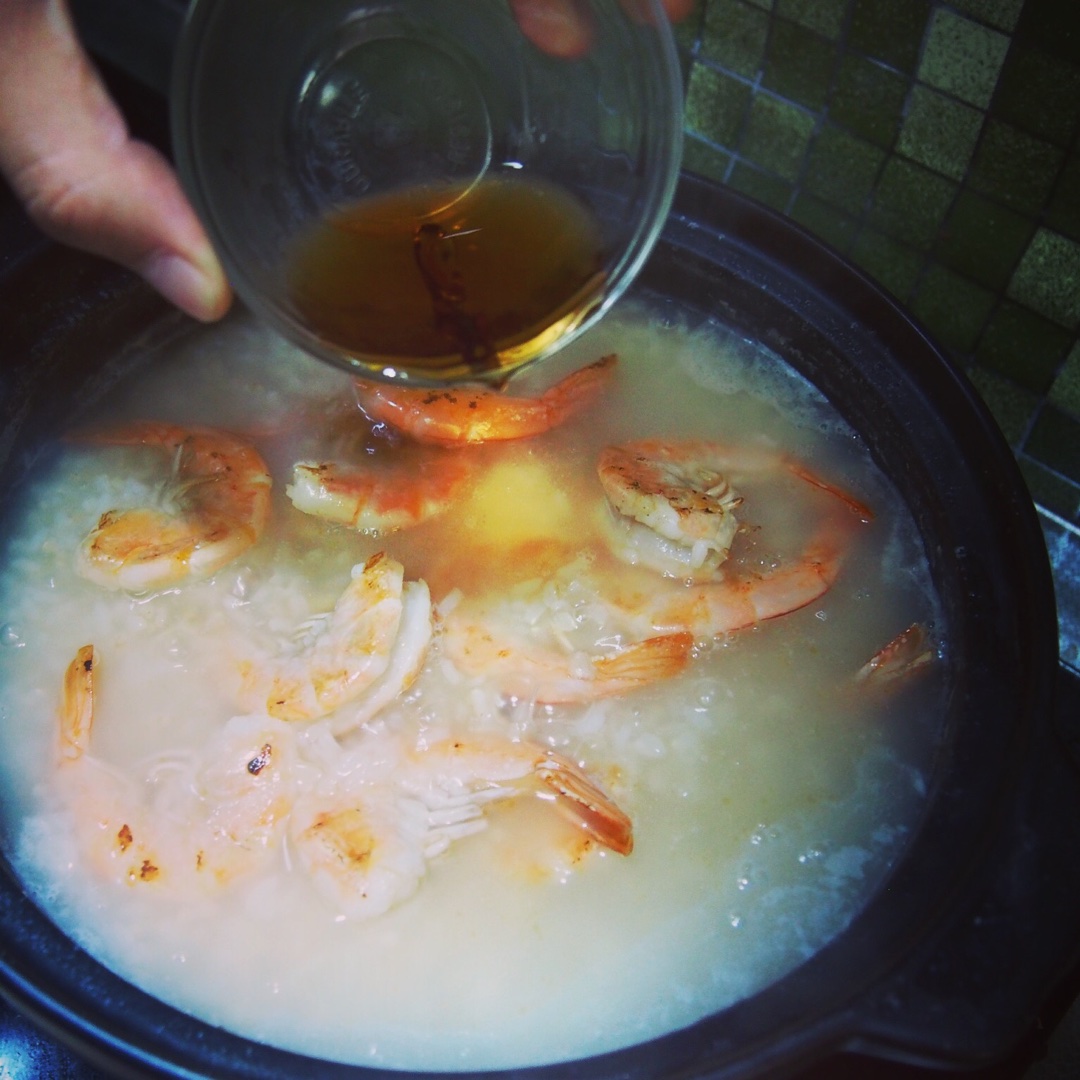 鮮蝦干貝糙米粥（塔吉鍋版）的做法 步骤7