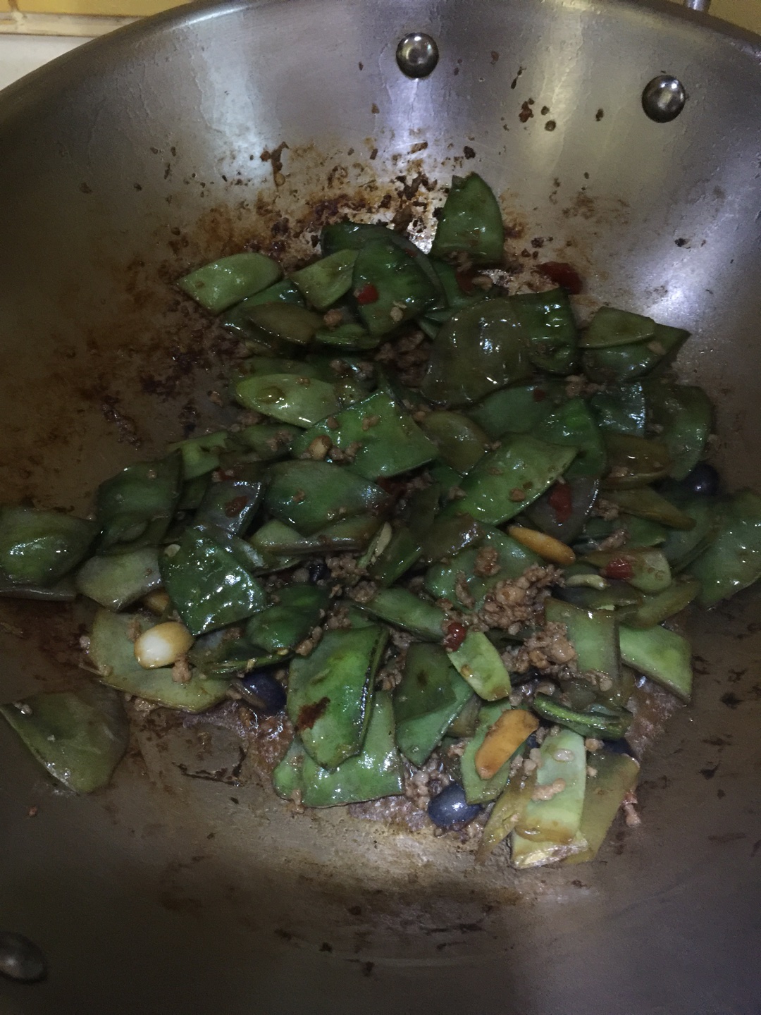 扁豆炒肉糜的做法 步骤3