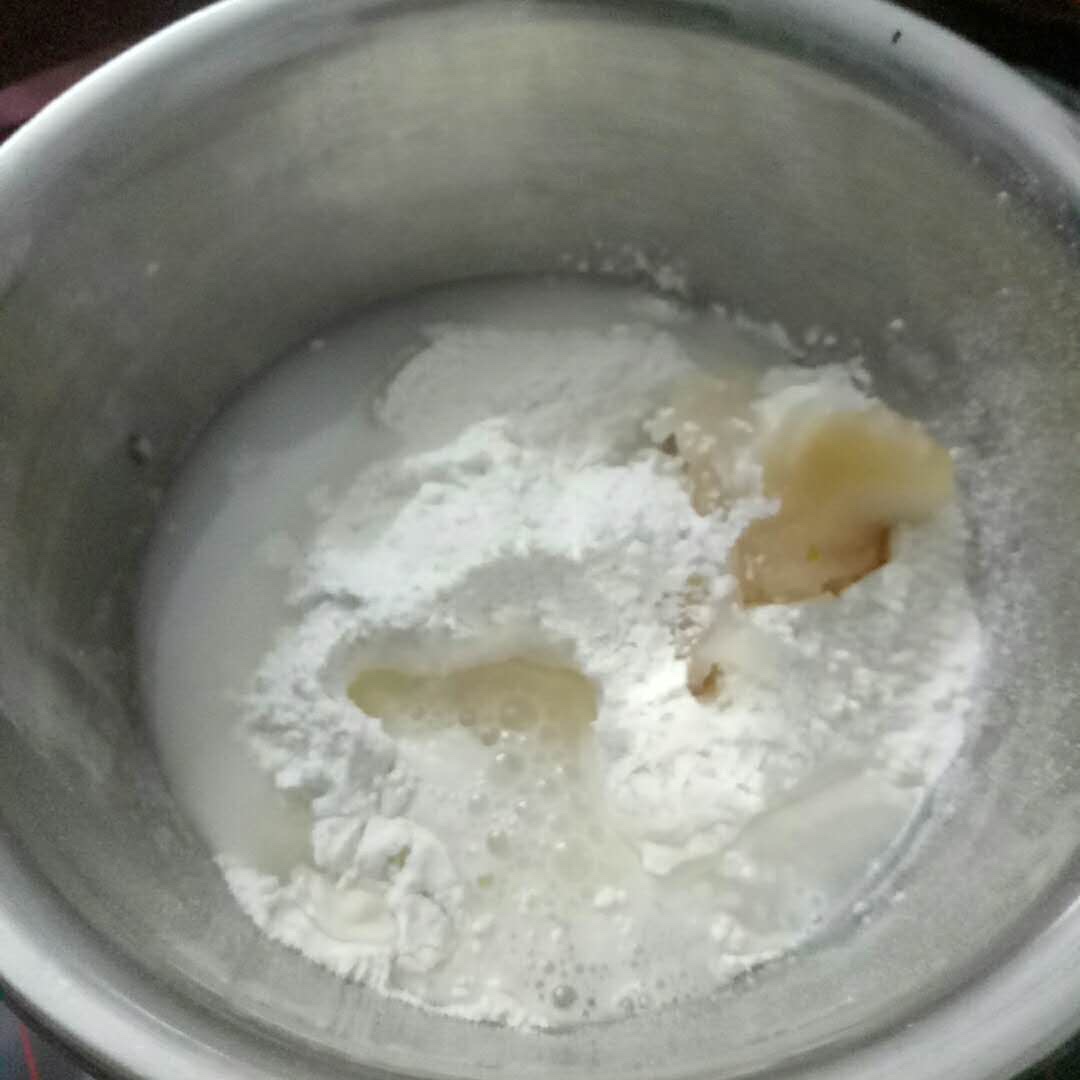 最成功易做的低糖白蓮蓉蛋黃酥的做法 步骤2
