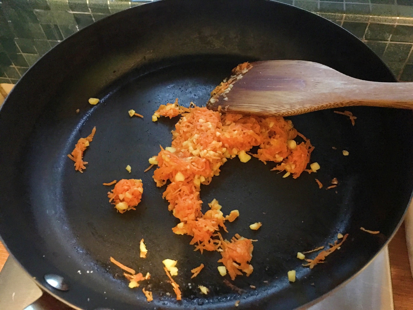 肉松黑米紫菜包飯含超詳細卷壽司步驟的做法 步骤5
