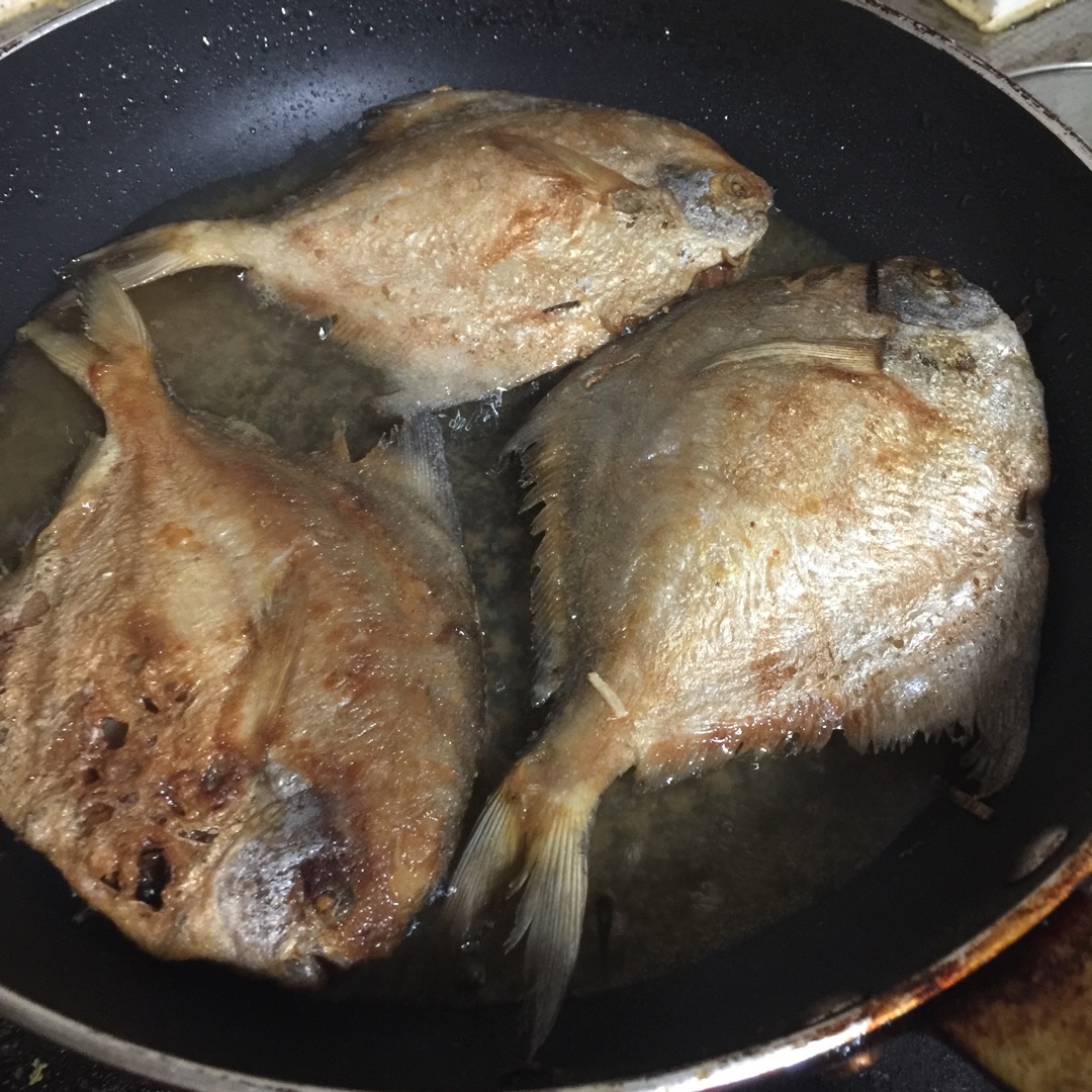 香煎平魚（超快手）的做法 步骤3