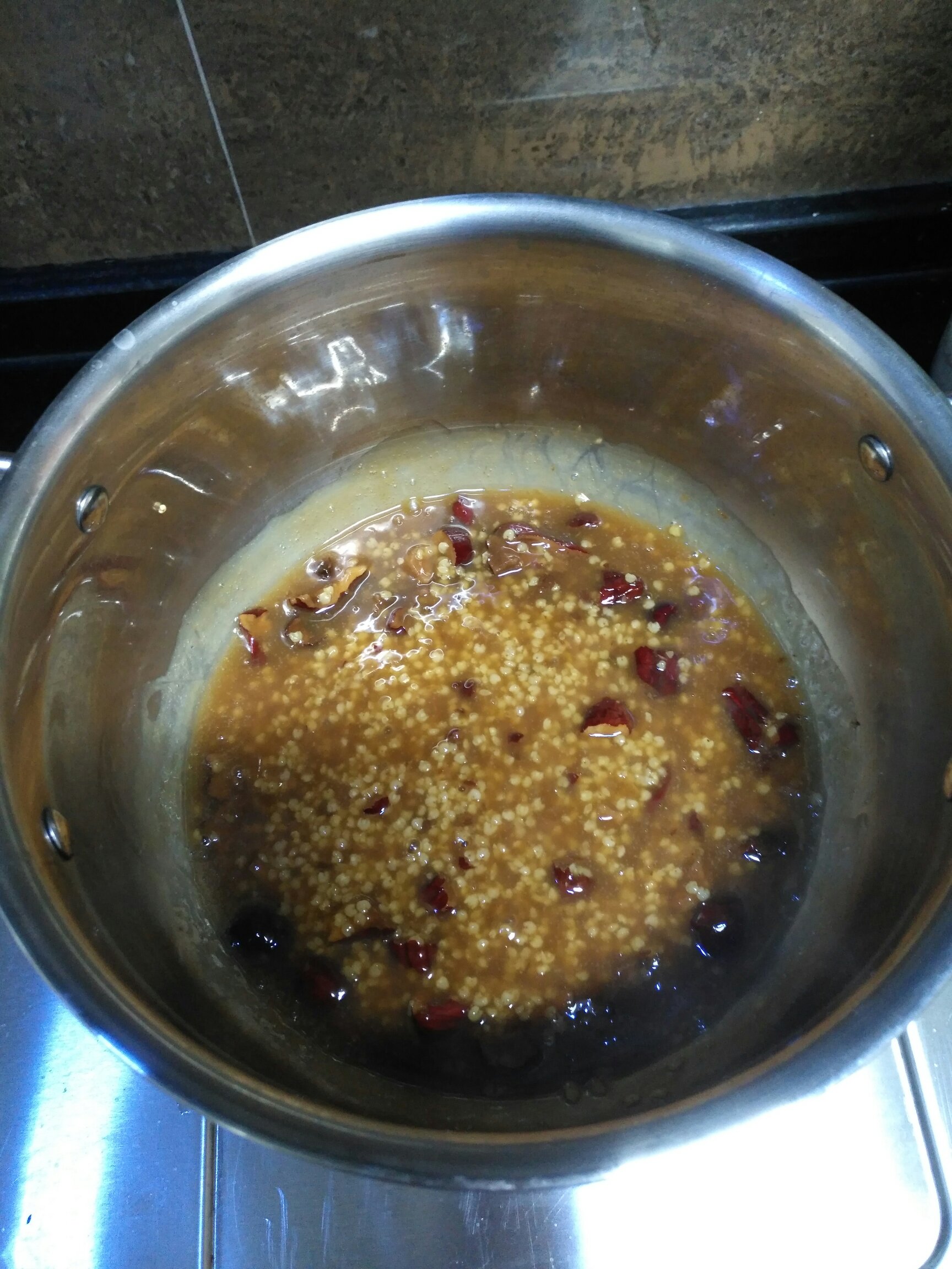 紅棗姜糖小米粥的做法 步骤5