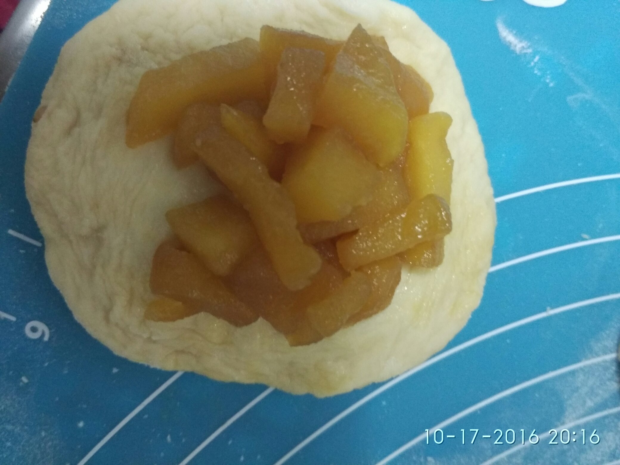 焦糖蘋果面包老面法的做法 步骤5