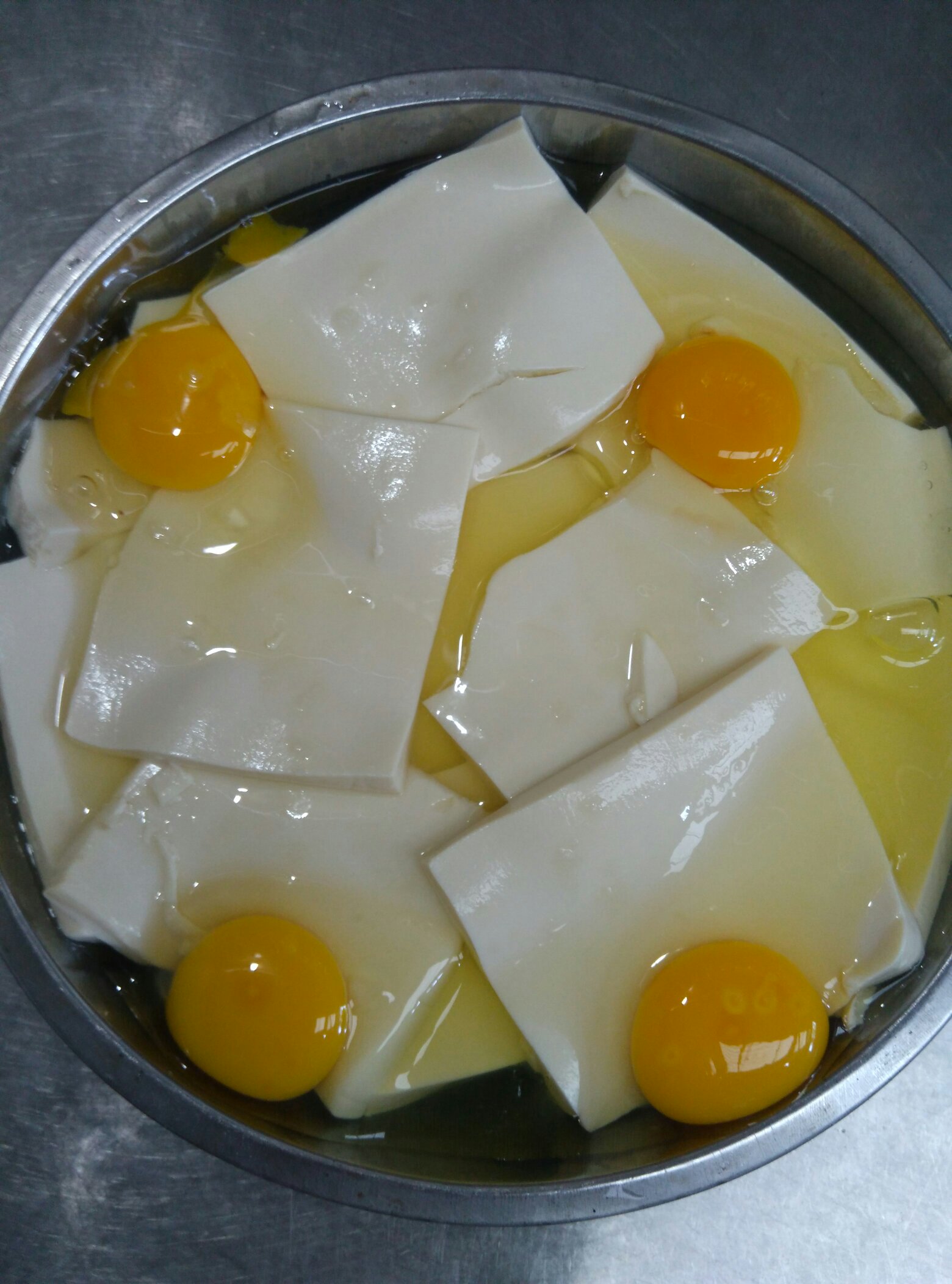 豆腐蒸雞蛋的做法 步骤1